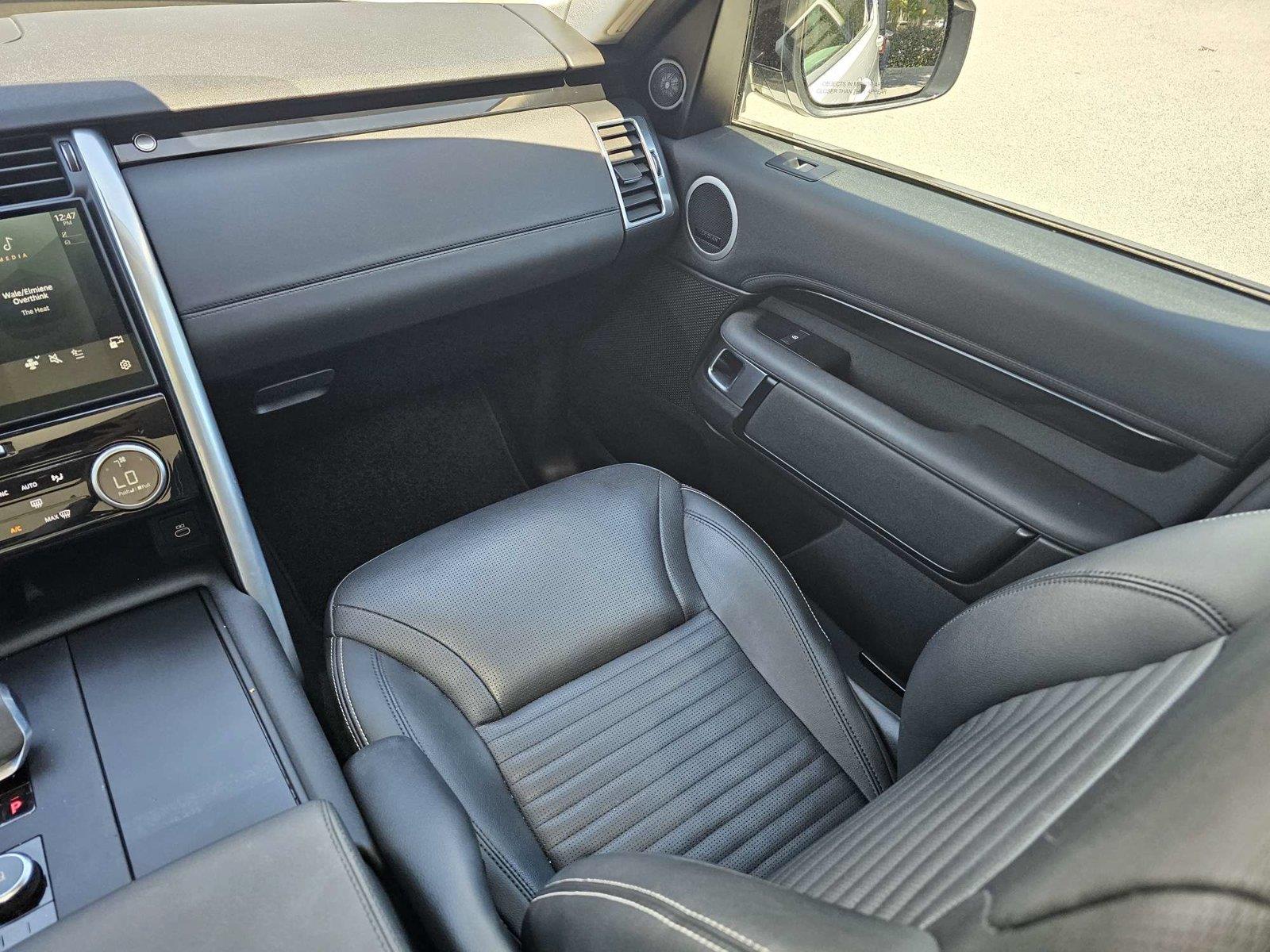 Used 2024 Land rover Discovery SUV