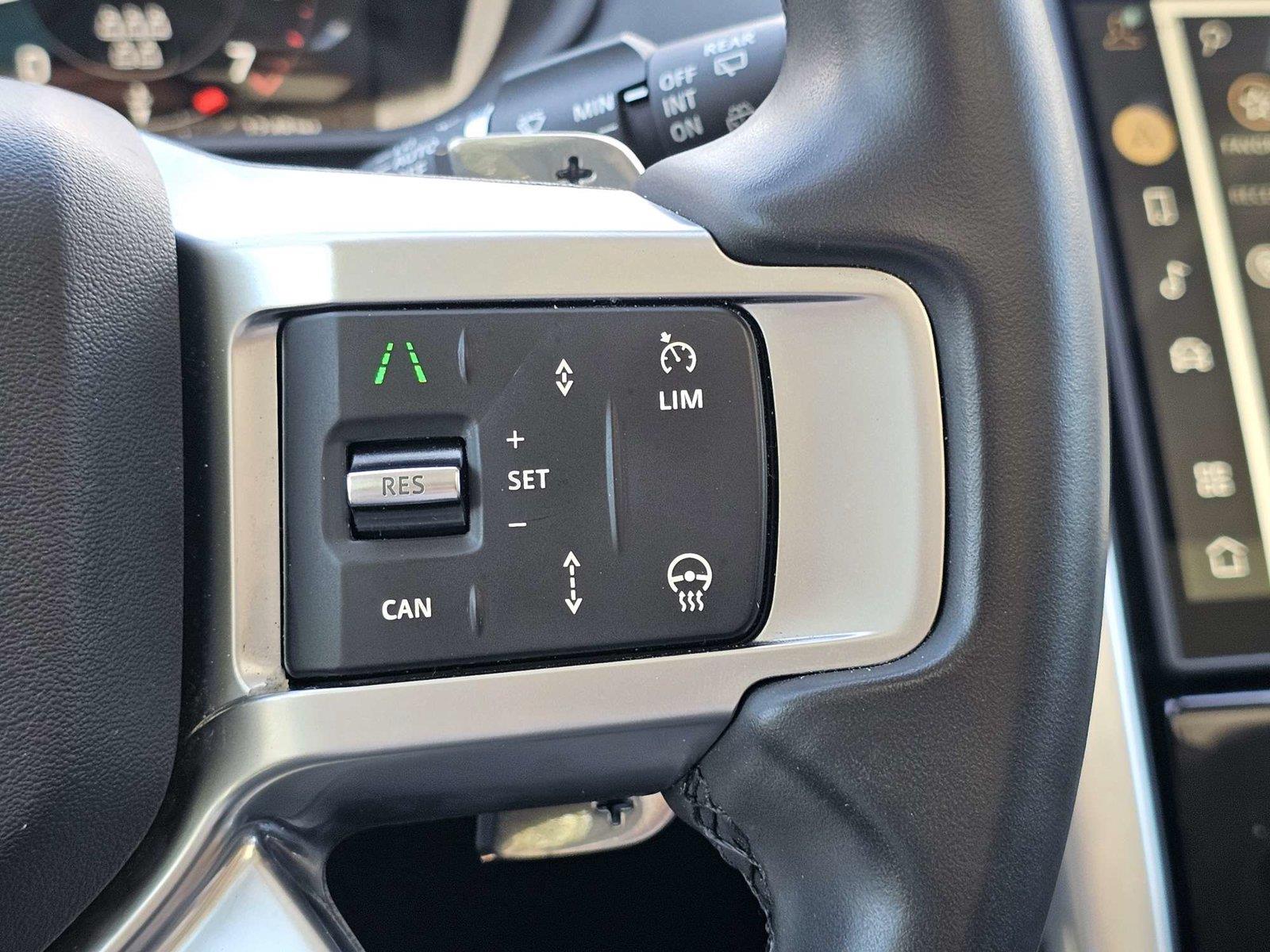 Used 2024 Land rover Discovery SUV