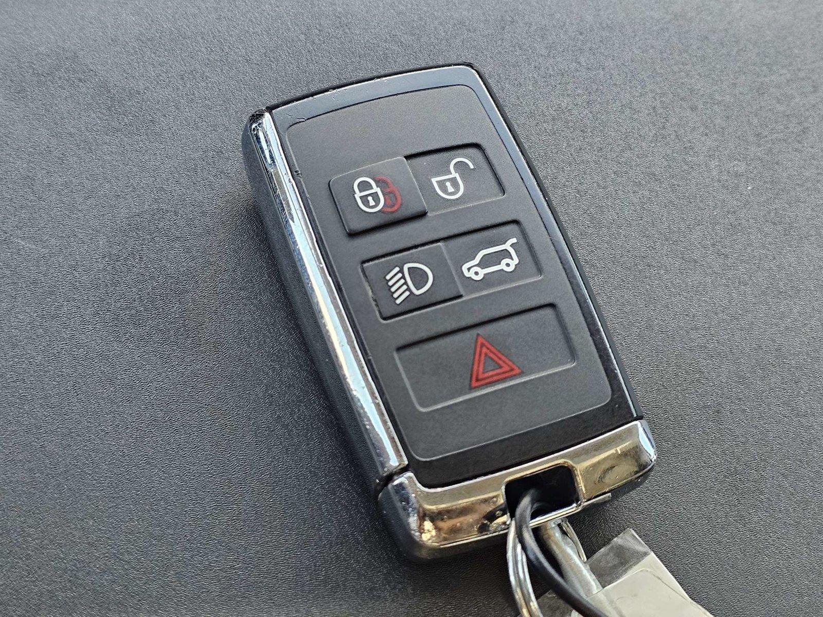 Used 2024 Land rover Discovery SUV