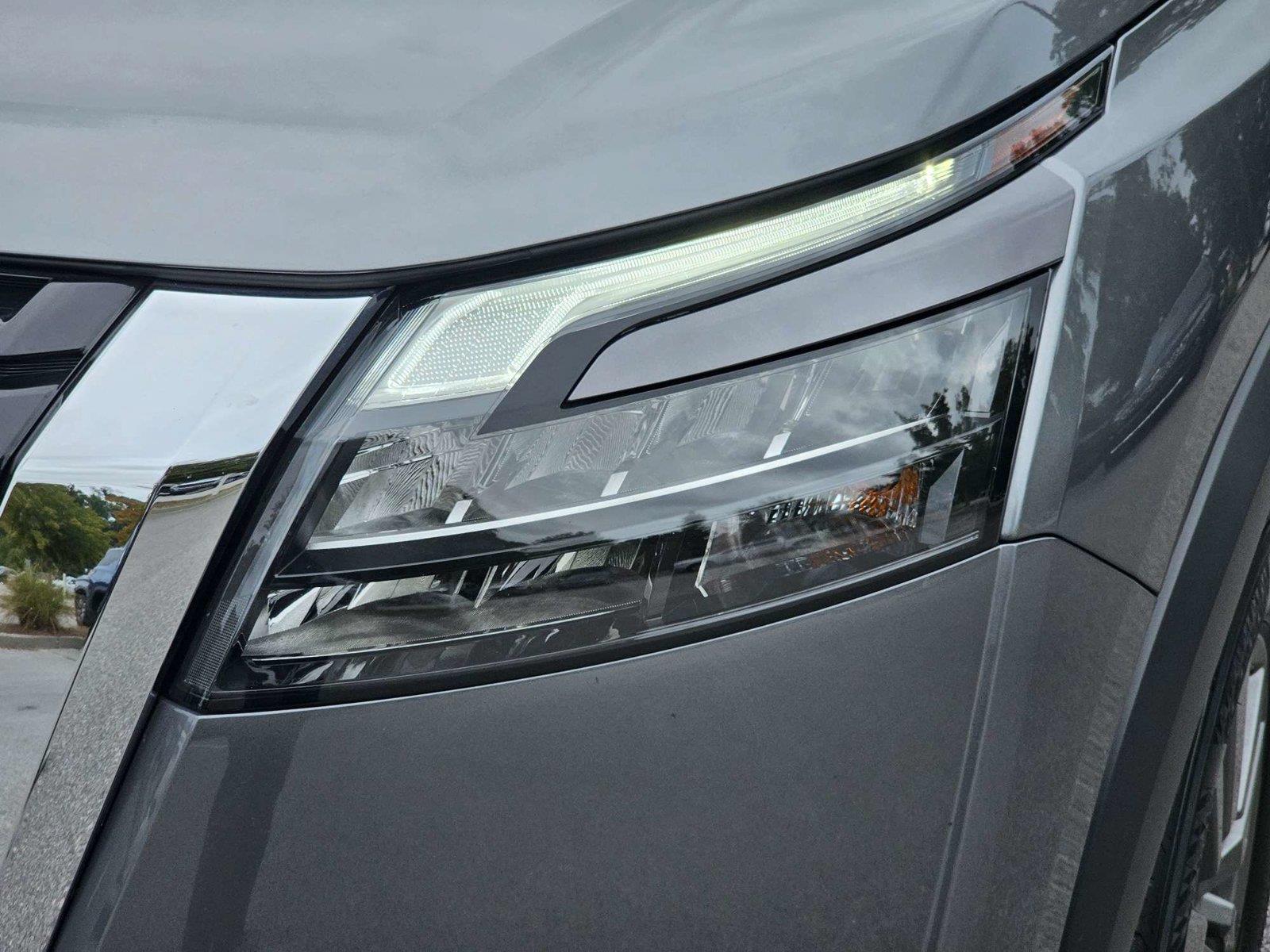 Used 2025 Nissan Pathfinder SUV