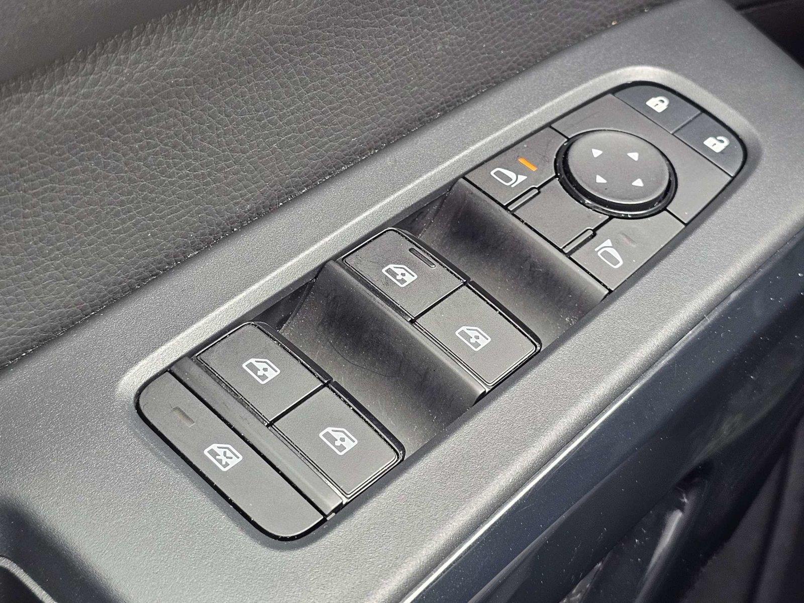 Used 2025 Nissan Pathfinder SUV