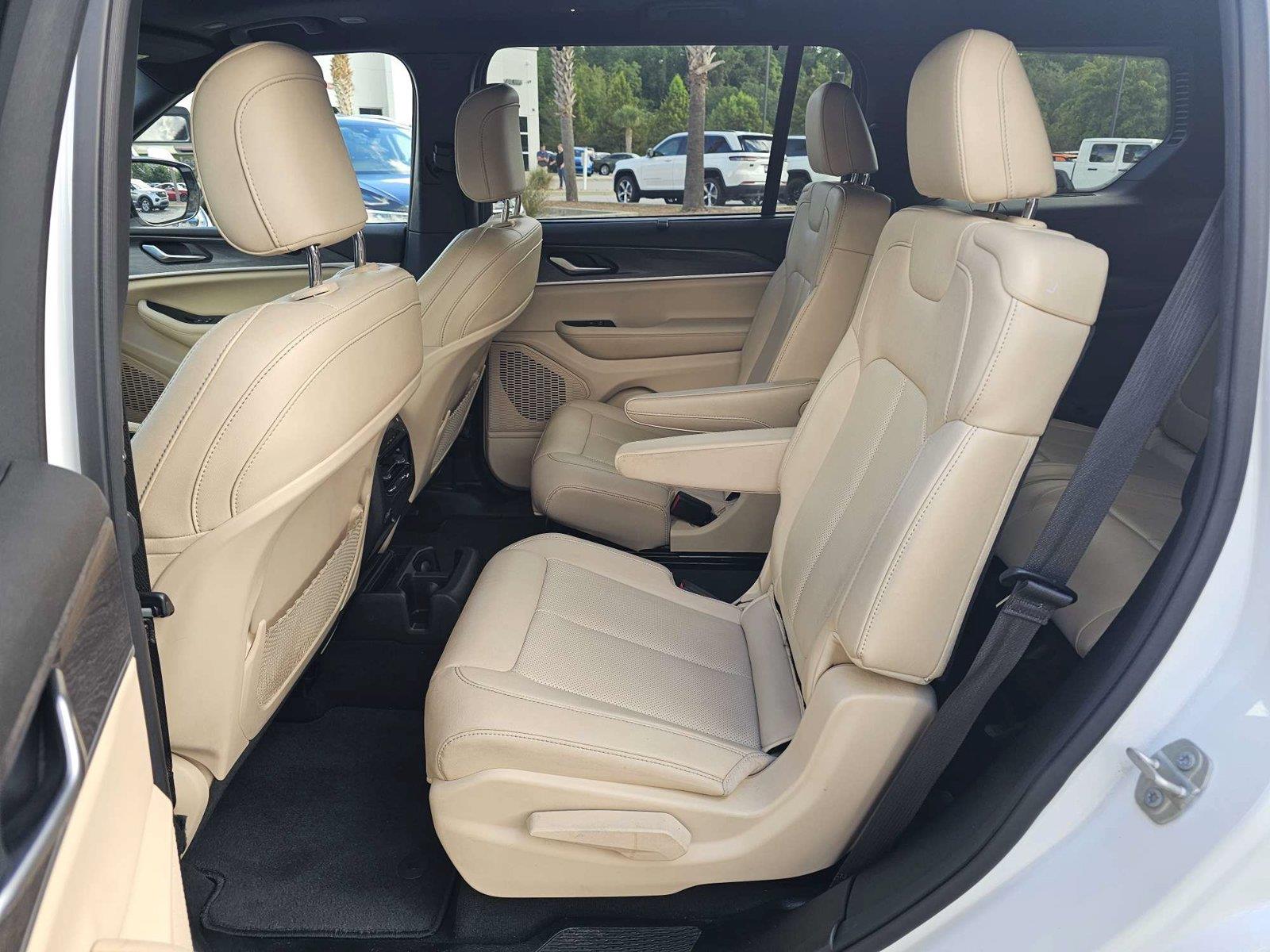 Used 2023 Jeep Grand Cherokee L SUV