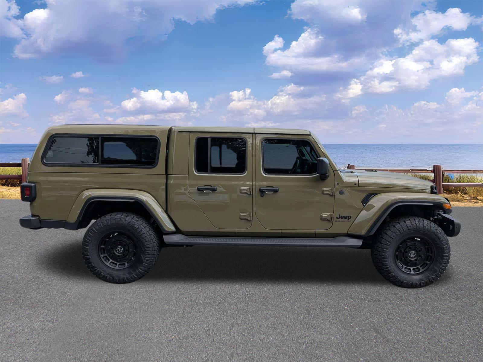 Used 2025 Jeep Gladiator Truck
