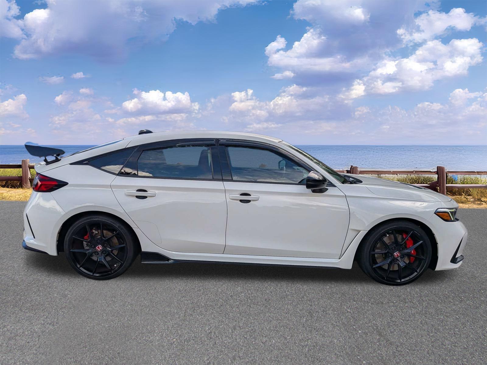 Used 2024 Honda Civic Hatchback Hatchback