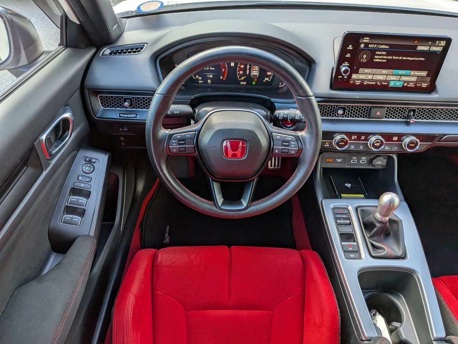 Used 2024 Honda Civic Hatchback Hatchback