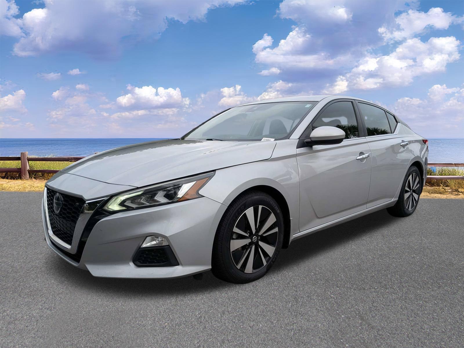 Used 2022 Nissan Altima Sedan