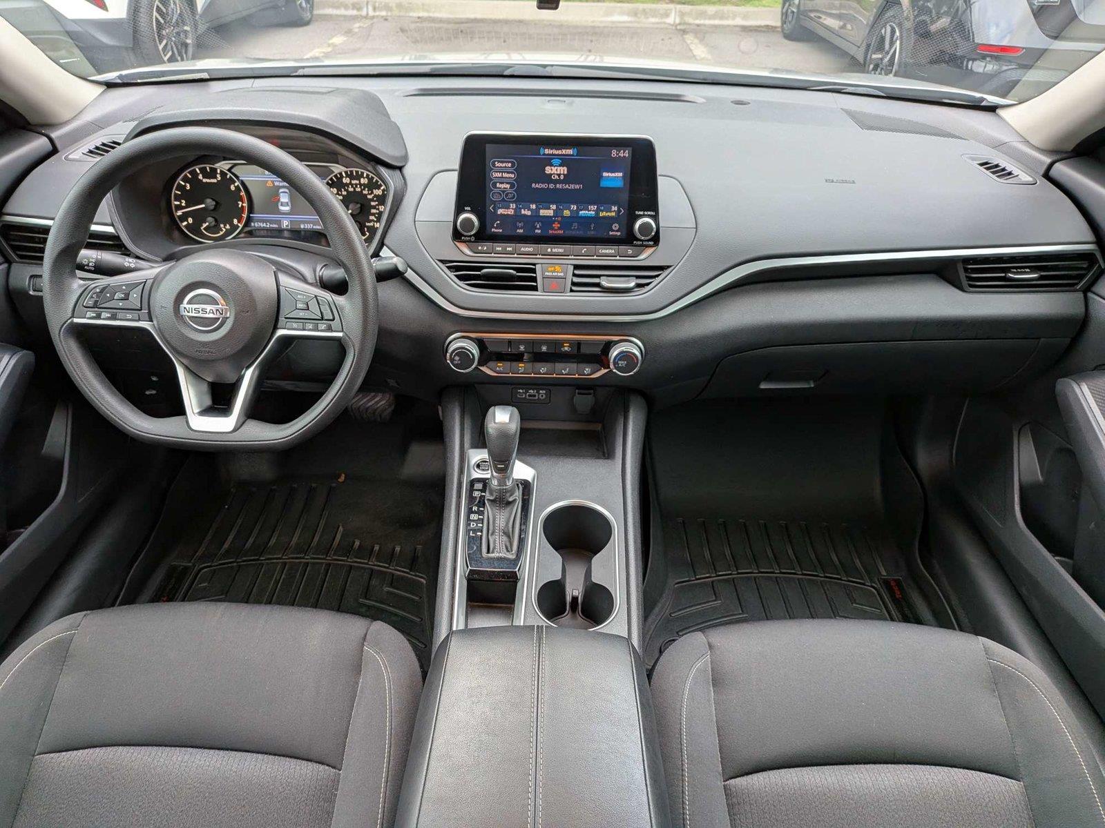 Used 2022 Nissan Altima Sedan