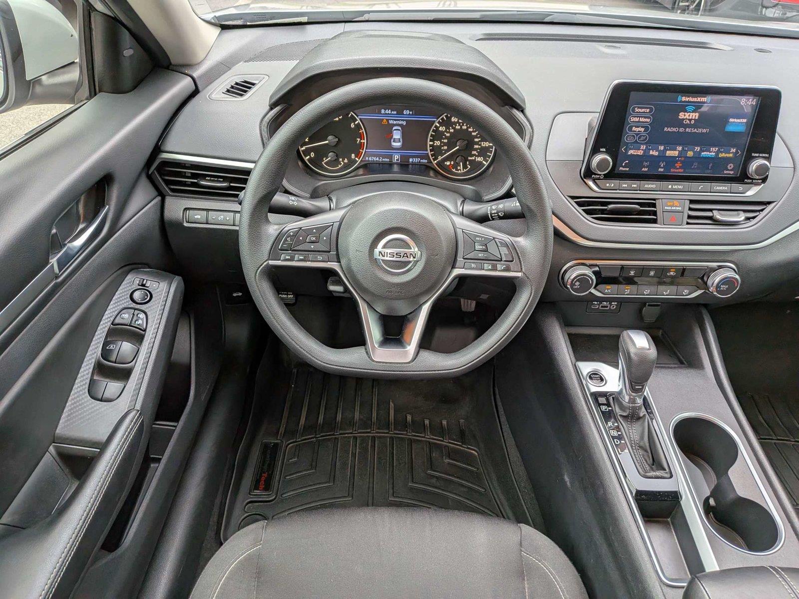 Used 2022 Nissan Altima Sedan