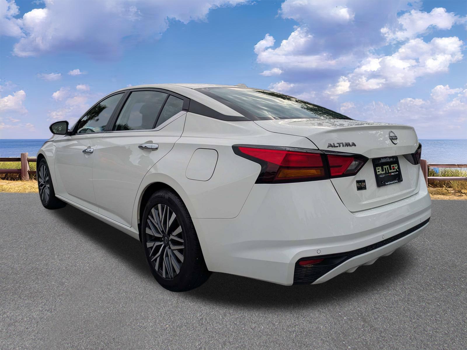 Used 2025 Nissan Altima Sedan