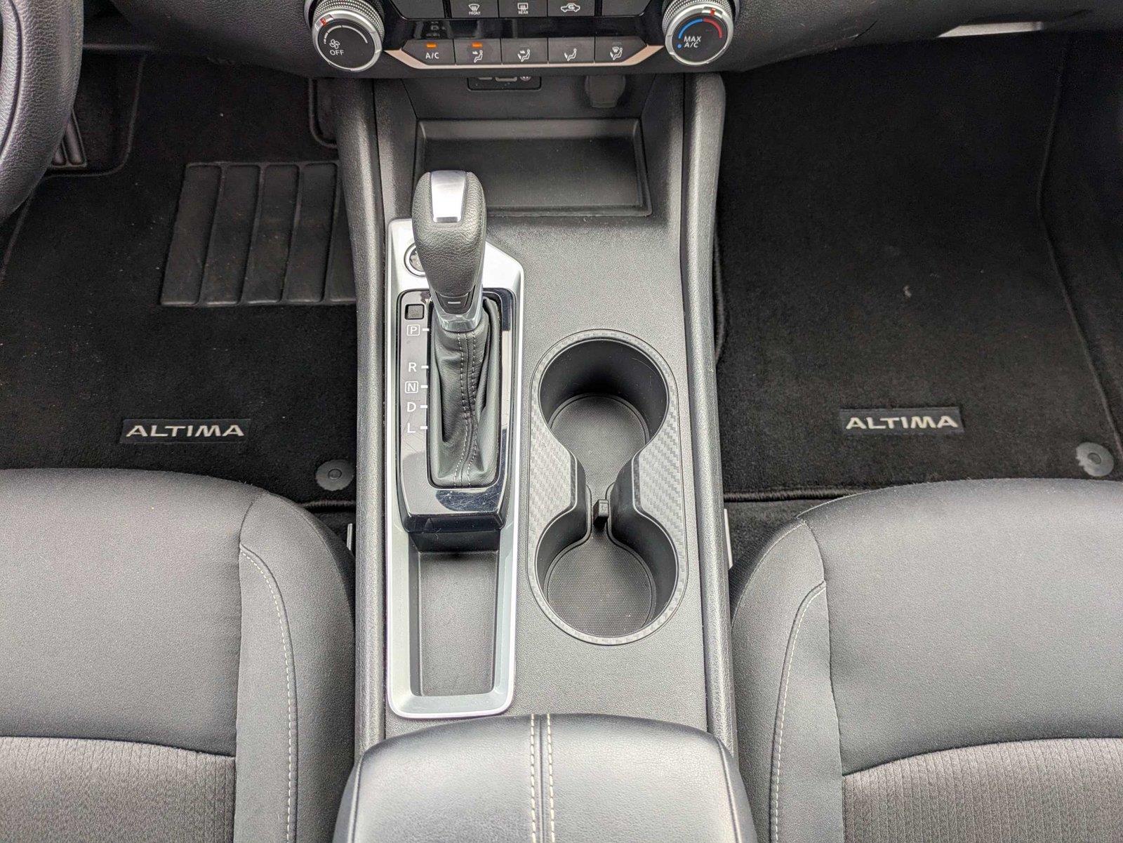 Used 2025 Nissan Altima Sedan