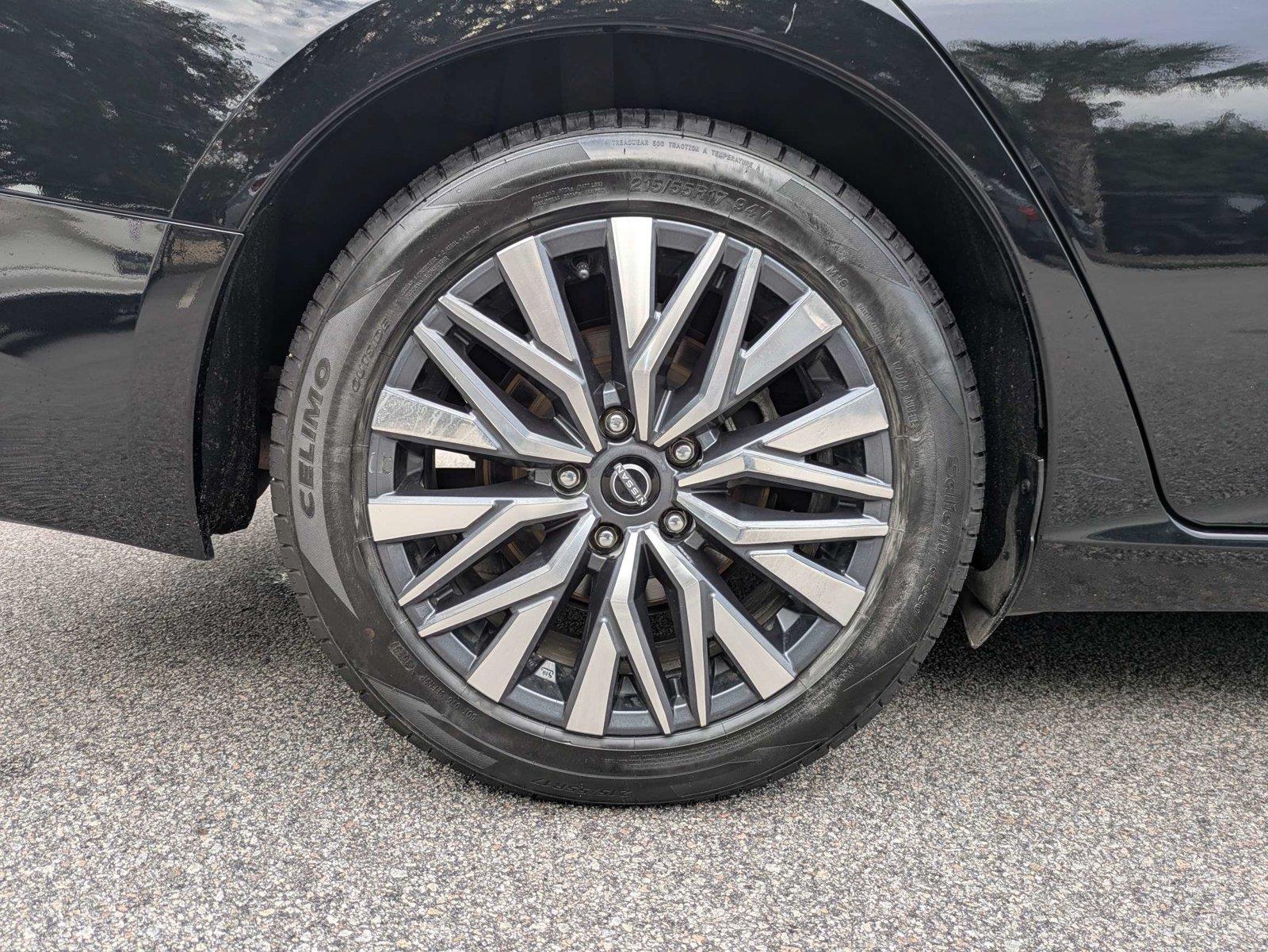 Used 2025 Nissan Altima Sedan