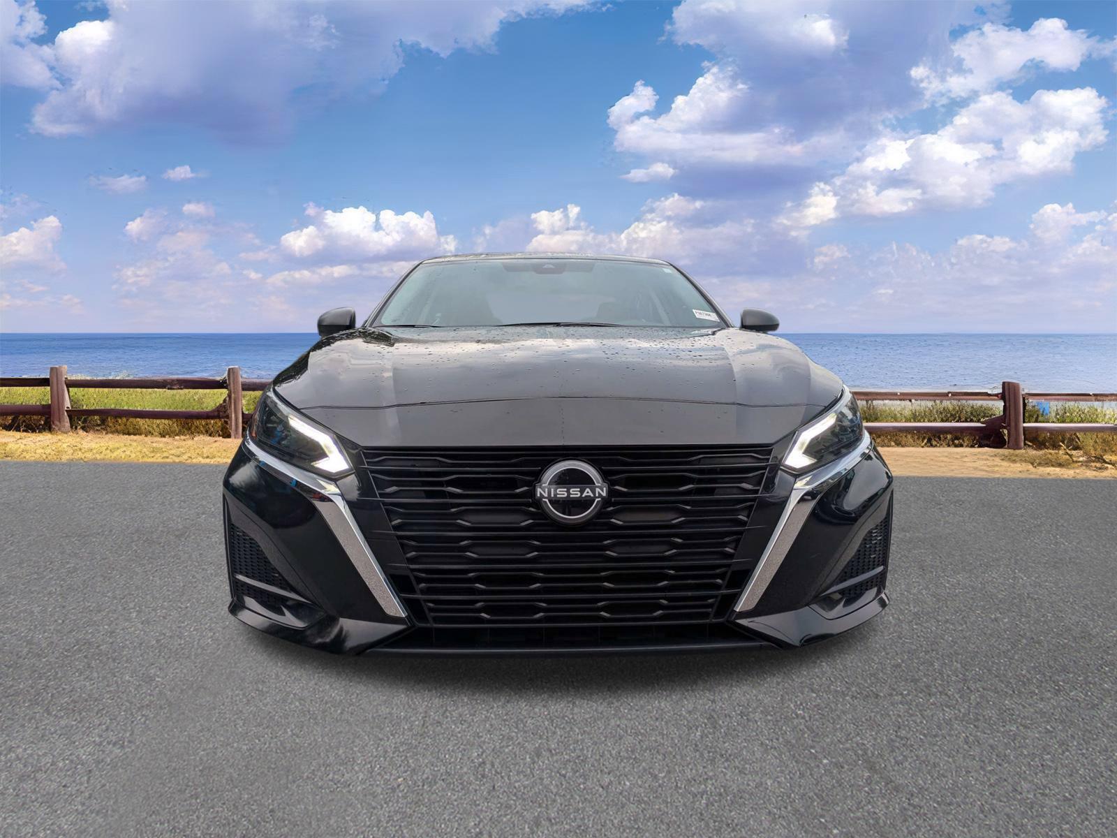 Used 2025 Nissan Altima Sedan
