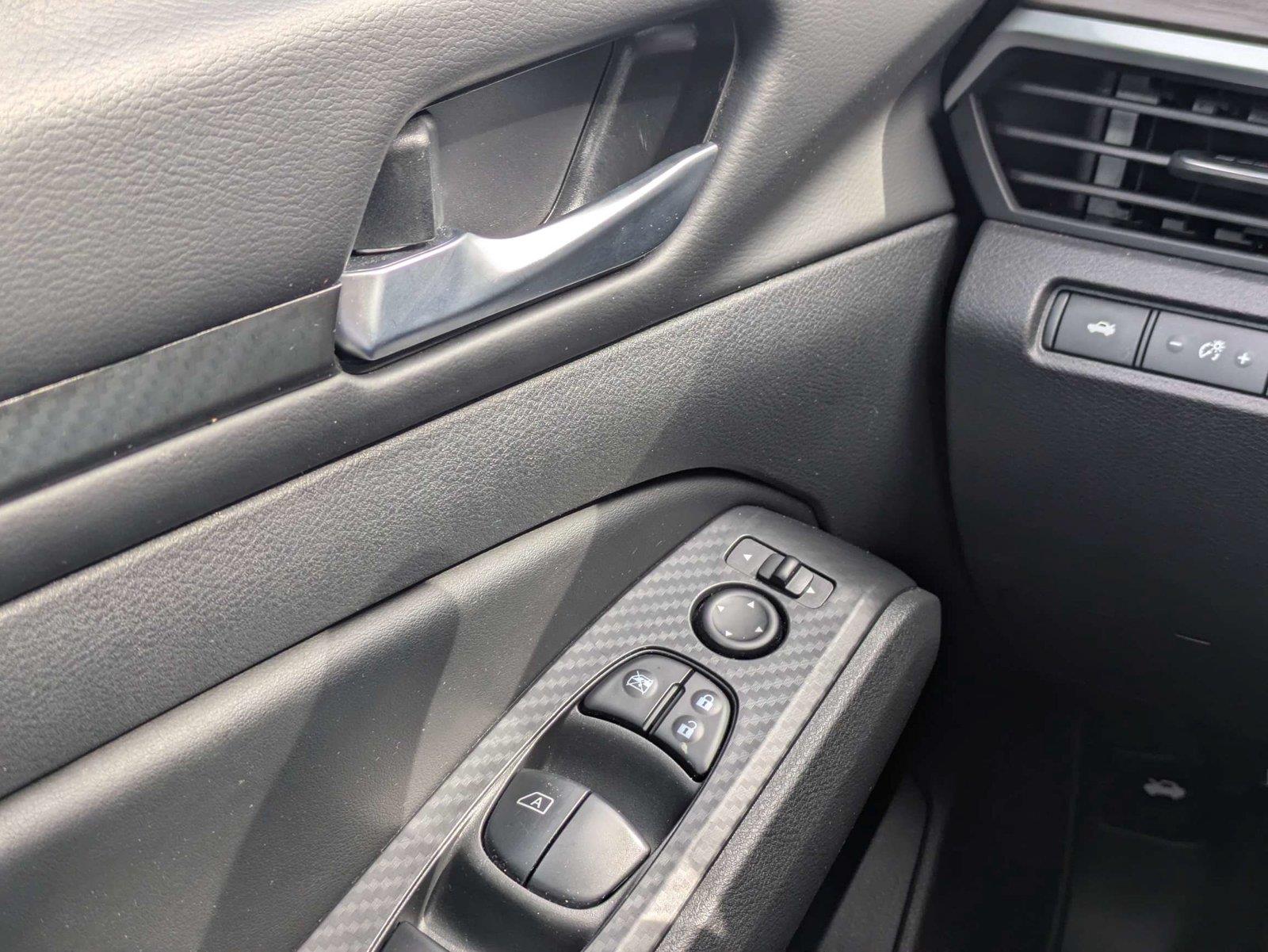 Used 2025 Nissan Altima Sedan