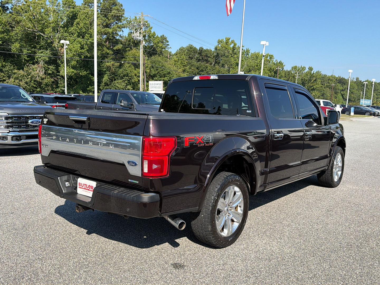 View vehicle photo 6