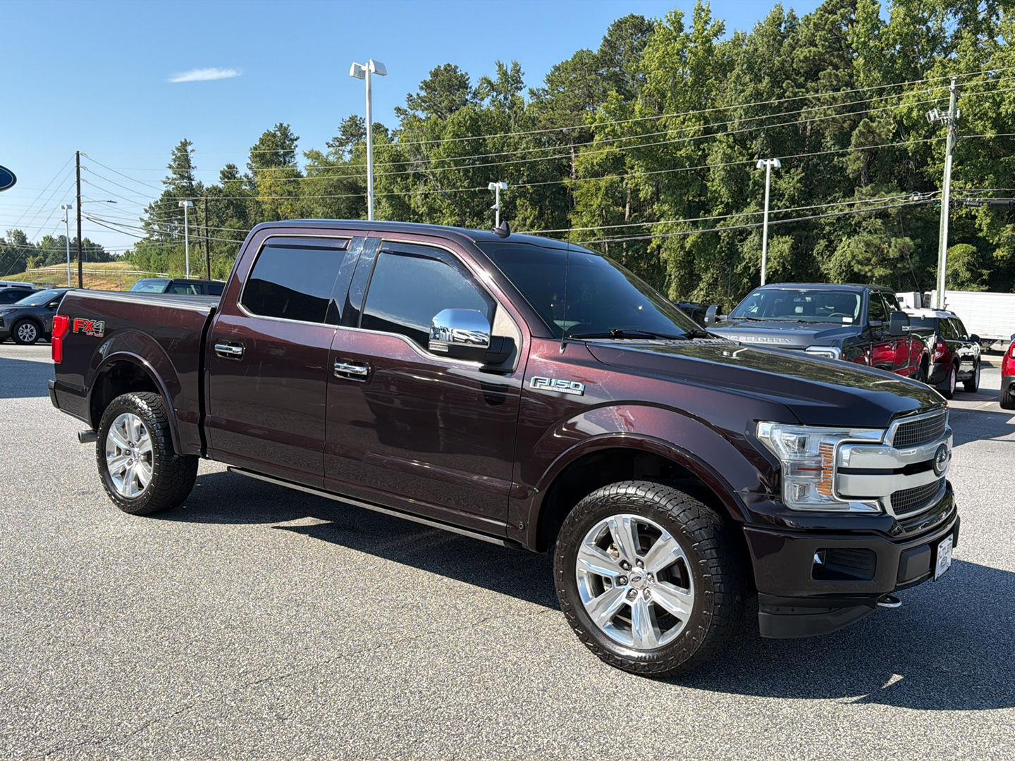 View vehicle photo 7