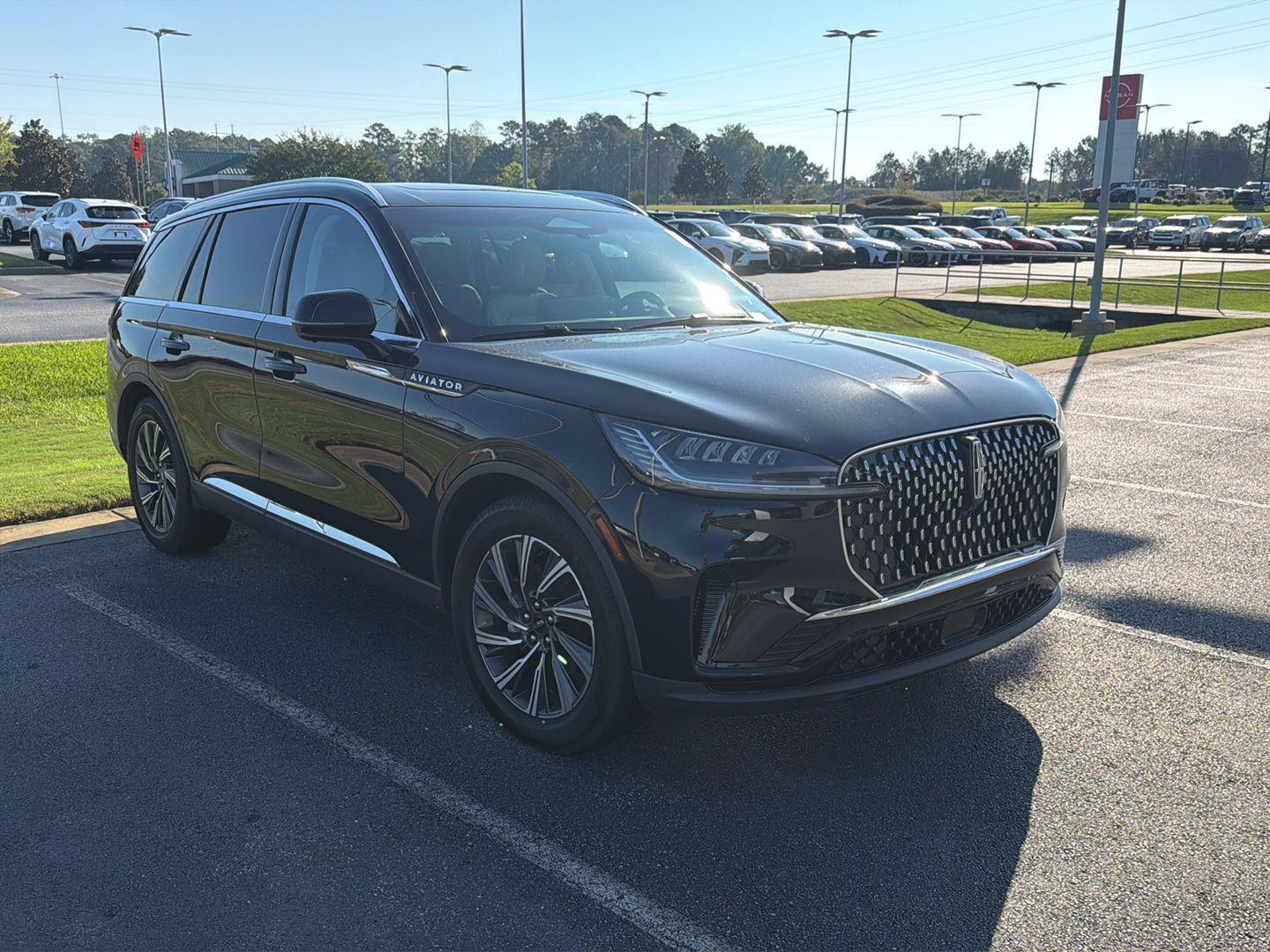 Used 2025 Lincoln Aviator Sedan