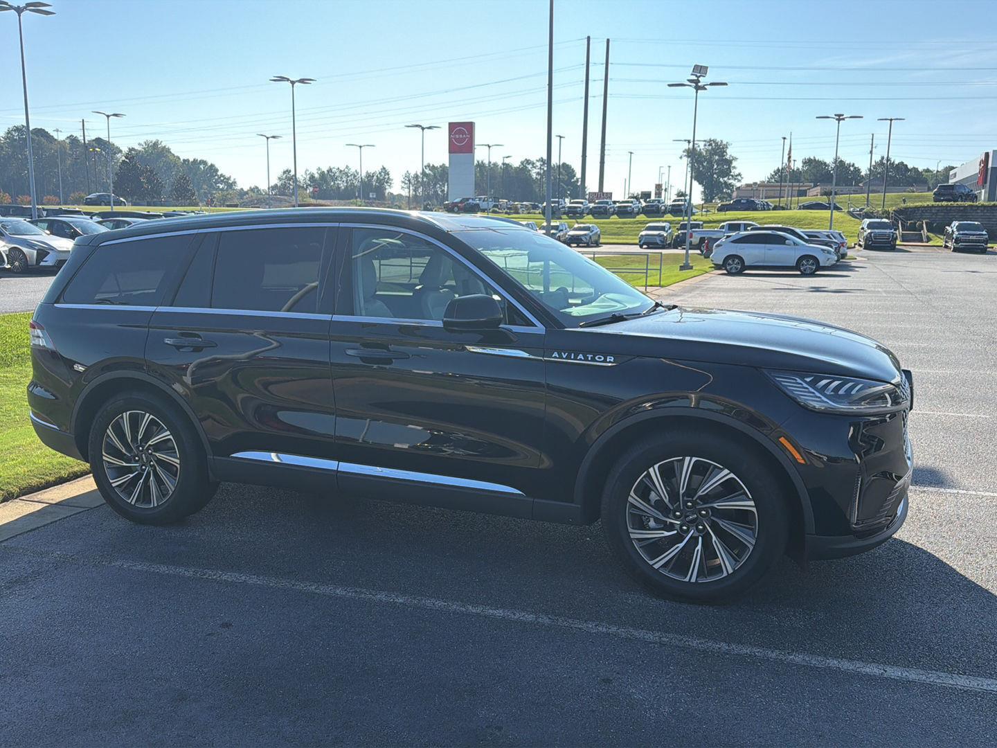 Used 2025 Lincoln Aviator Sedan
