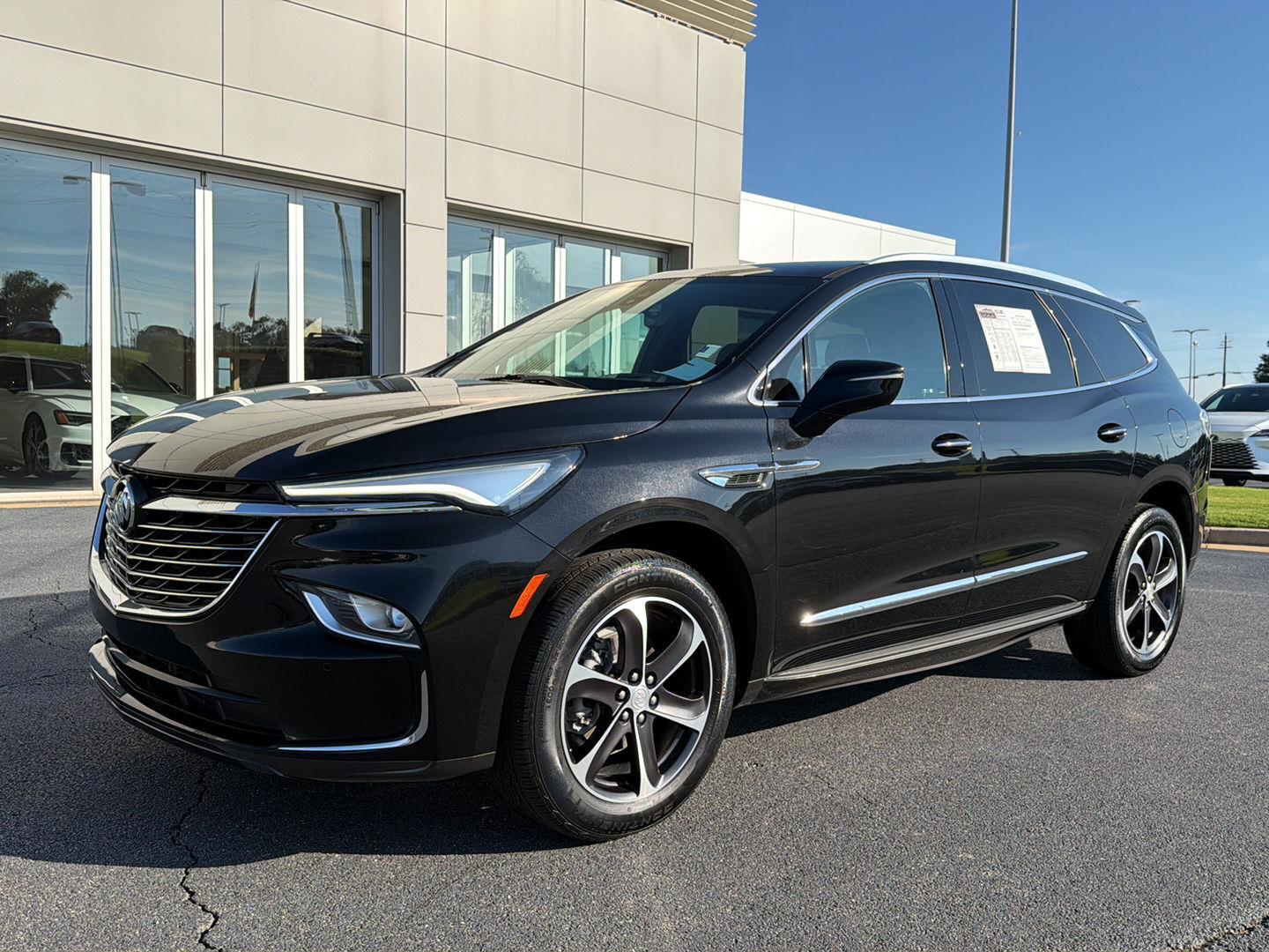 Black (Ebony Twilight Metallic) 2022 Buick Enclave SUV / Crossover Front-Wheel Drive 9-Speed Automatic