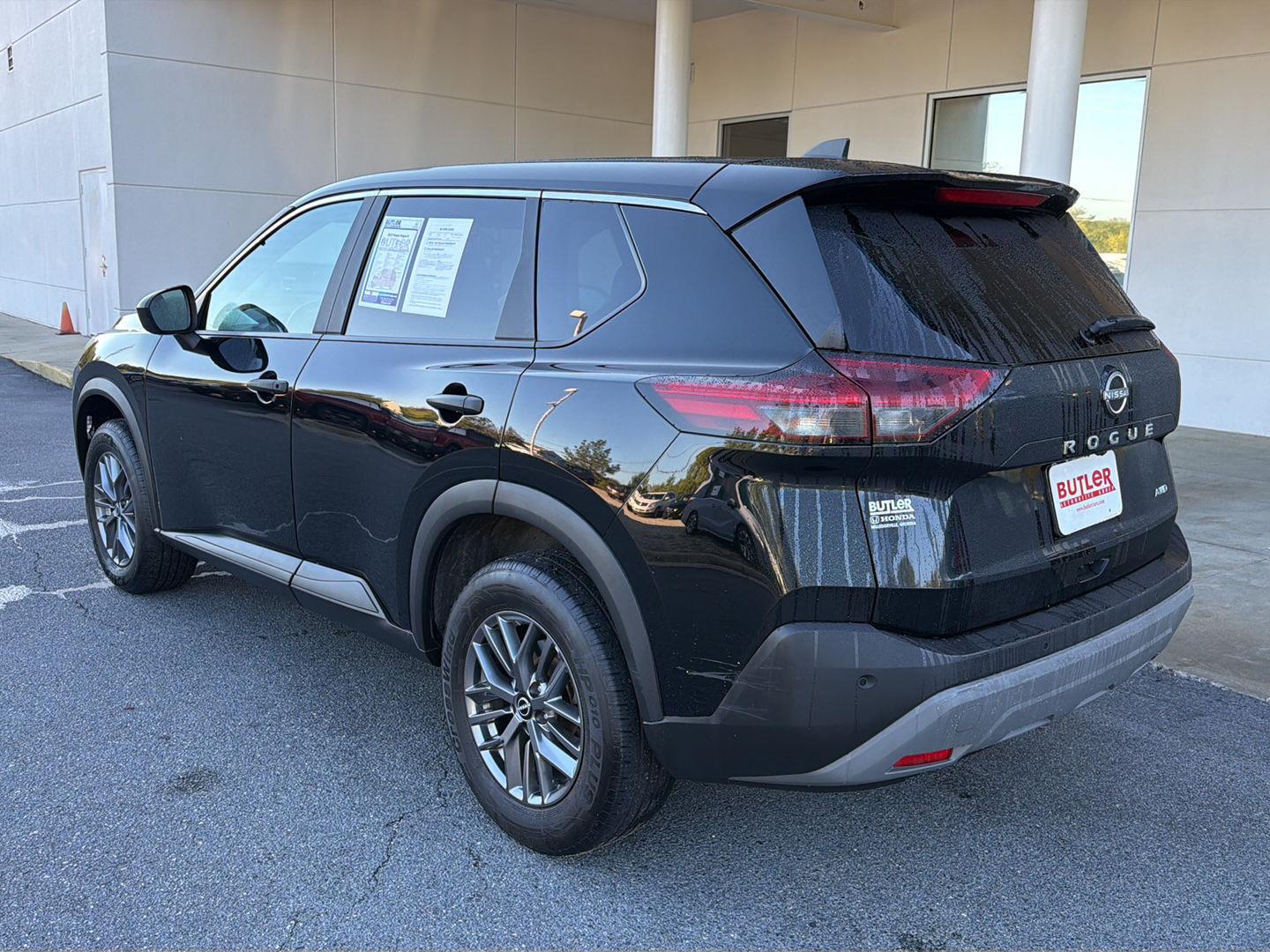Used 2023 Nissan Rogue SUV