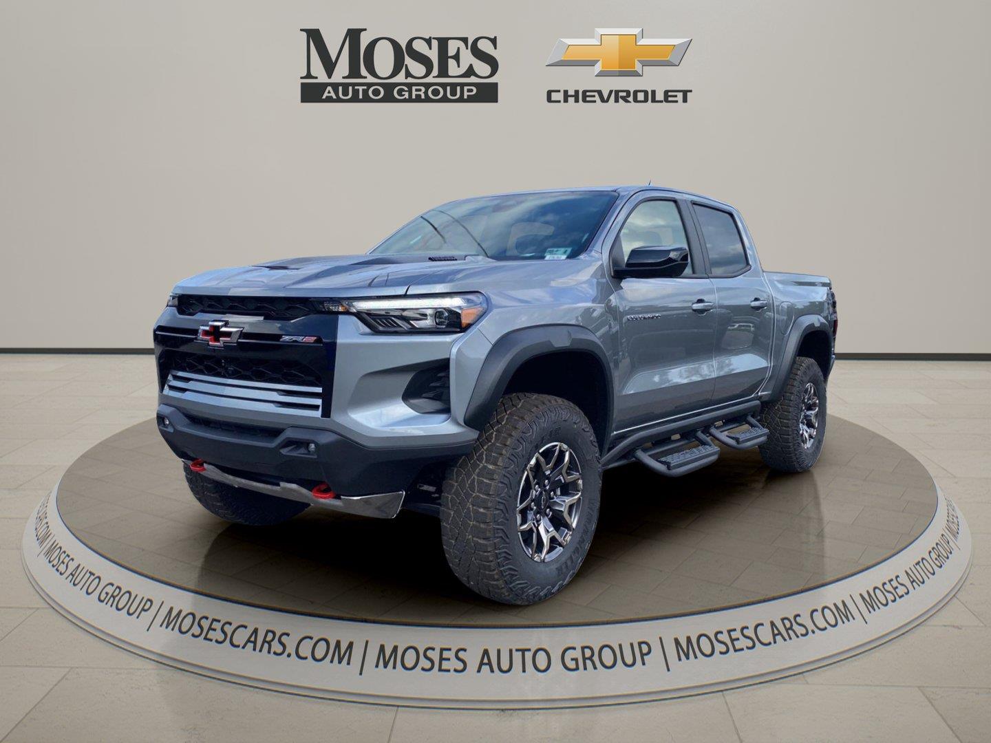 Sterling Gray Metallic 2026 Chevrolet Colorado Pickup Truck Four-Wheel Drive 8-Speed Automatic