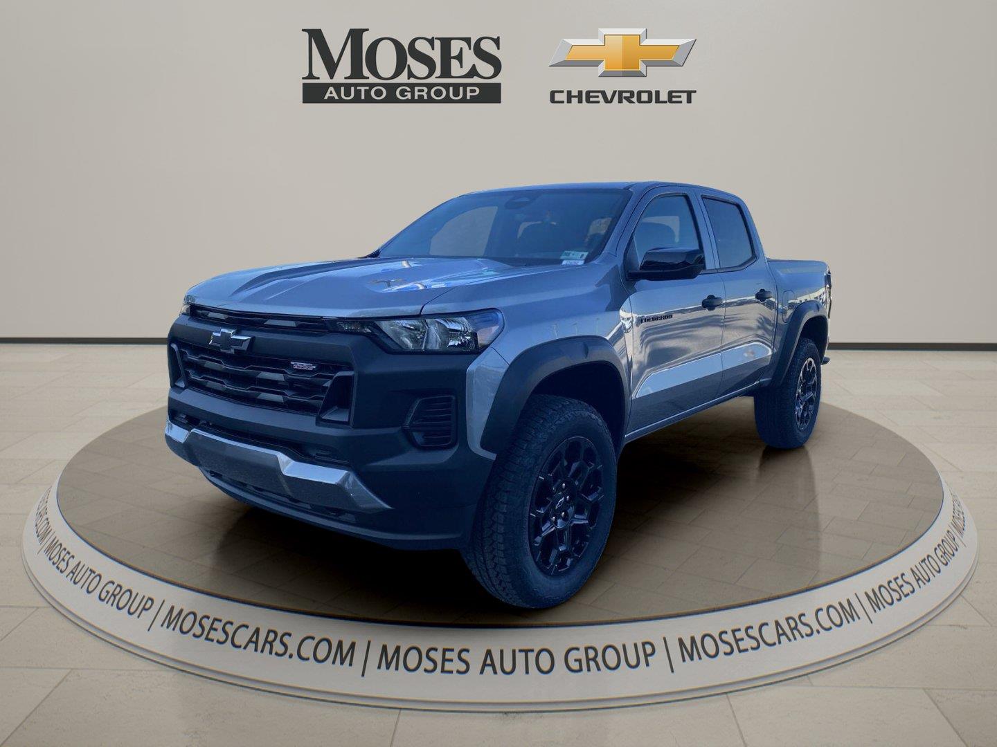 Sterling Gray Metallic 2026 Chevrolet Colorado Pickup Truck Four-Wheel Drive 8-Speed Automatic