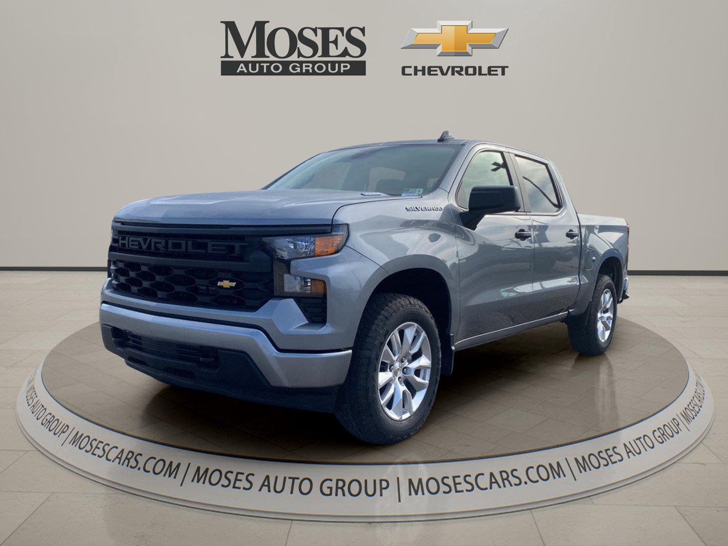 Sterling Gray Metallic 2026 Chevrolet Silverado 1500 Pickup Truck Four-Wheel Drive 8-Speed Automatic