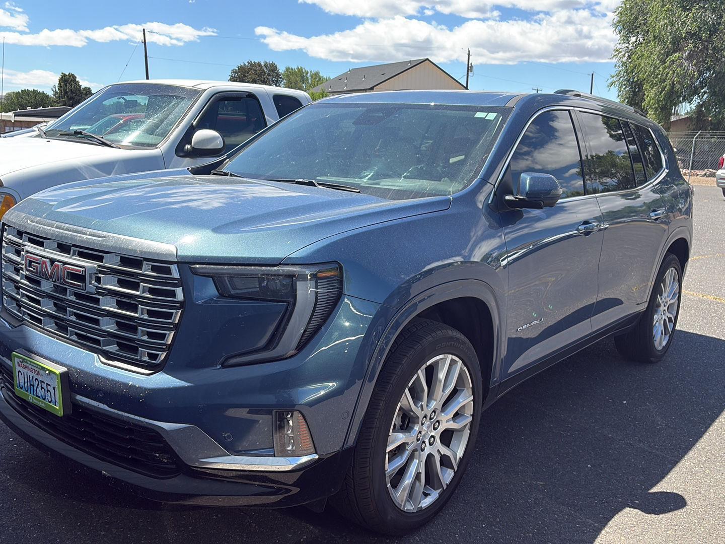 Downpour Metallic 2025 GMC Acadia Denali AWD SUV / Crossover Four-Wheel Drive 8-Speed Automatic
