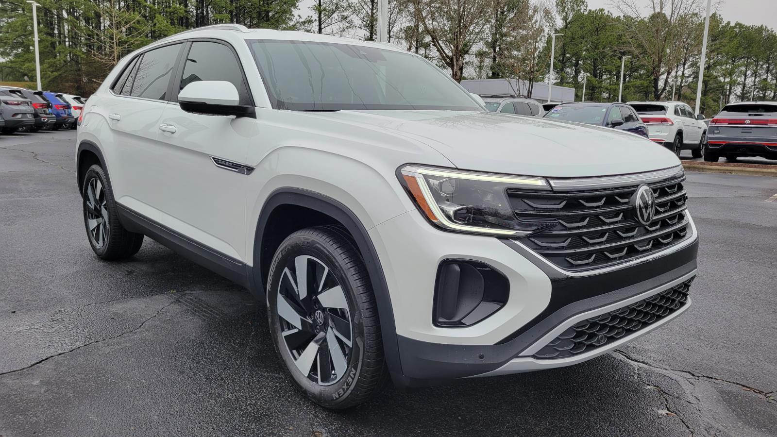 2026 Volkswagen Atlas Cross Sport SE w/Tech - Photo 8