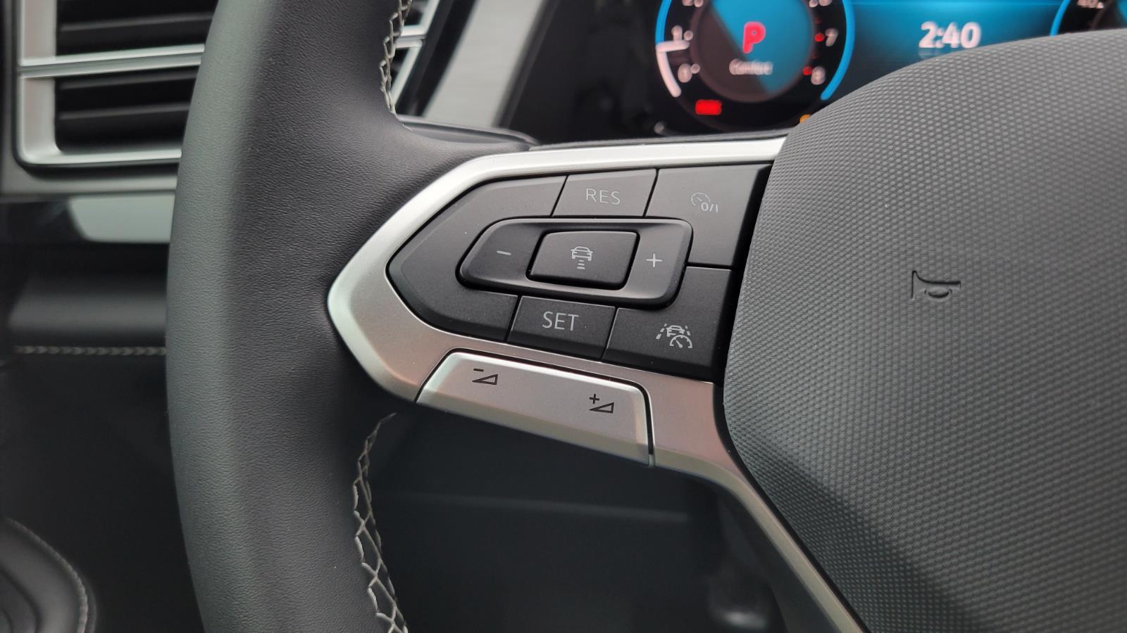 2026 Volkswagen Atlas Cross Sport SE w/Tech - Photo 26
