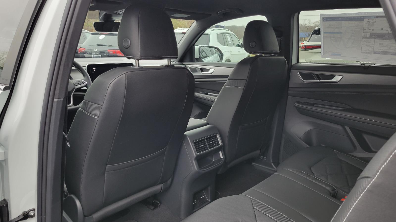 2026 Volkswagen Atlas Cross Sport SE w/Tech - Photo 39