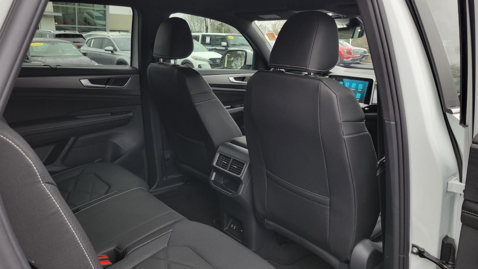2026 Volkswagen Atlas Cross Sport SE w/Tech - Photo 49