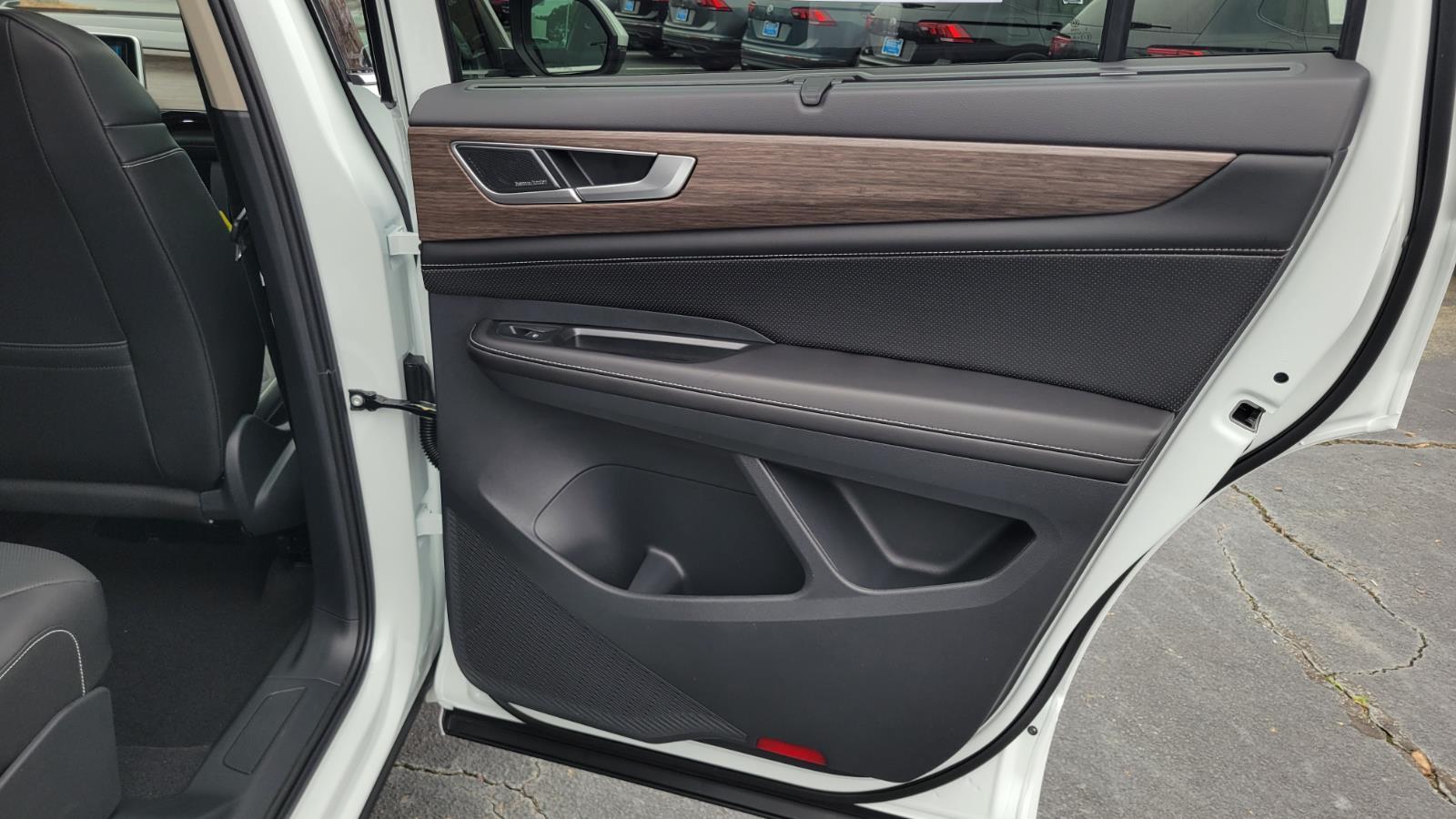 2026 Volkswagen Atlas SEL Premium R-Line - Photo 49