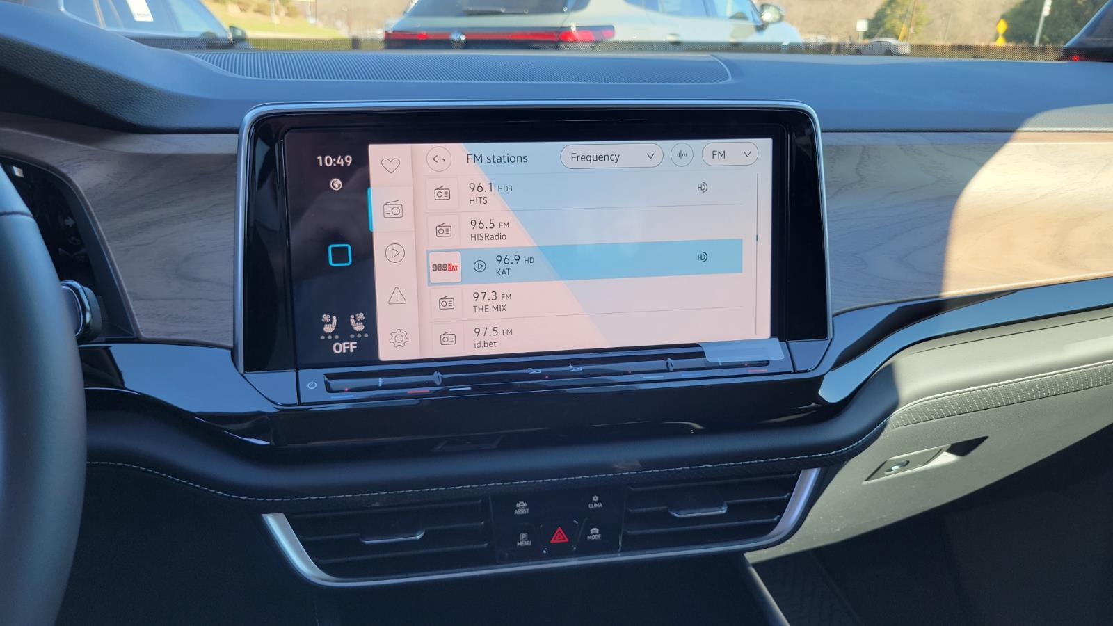 2026 Volkswagen Atlas SE w/Tech - Photo 26