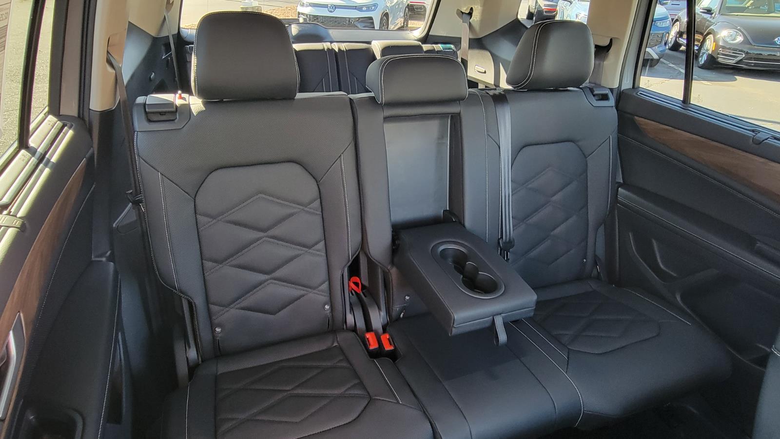 2026 Volkswagen Atlas SE w/Tech - Photo 43