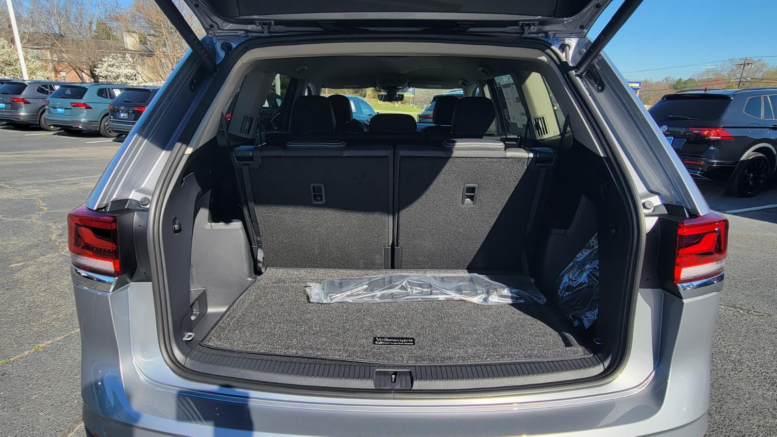 2026 Volkswagen Atlas SE w/Tech - Photo 47