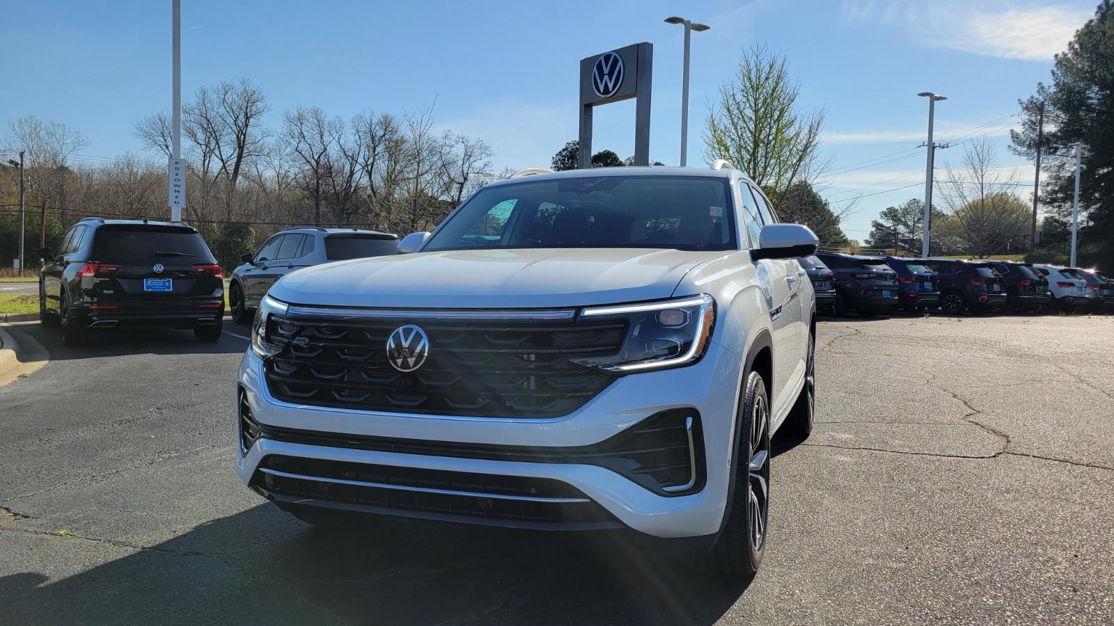 2026 Volkswagen Atlas SEL Premium R-Line - Photo 9