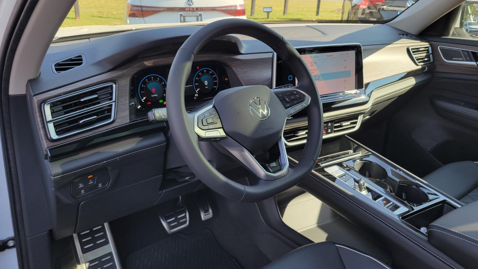 2026 Volkswagen Atlas SEL Premium R-Line - Photo 23