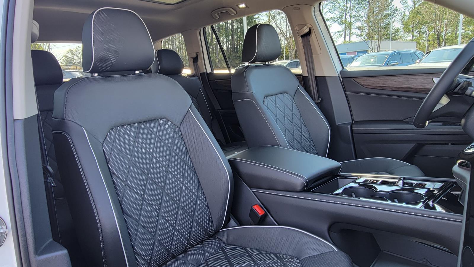 2026 Volkswagen Atlas SEL Premium R-Line - Photo 45