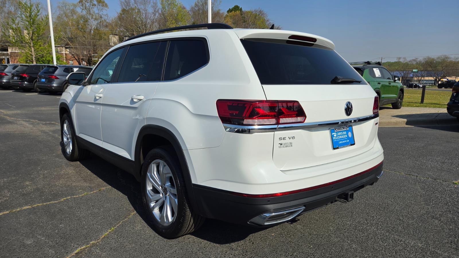 View vehicle photo 6