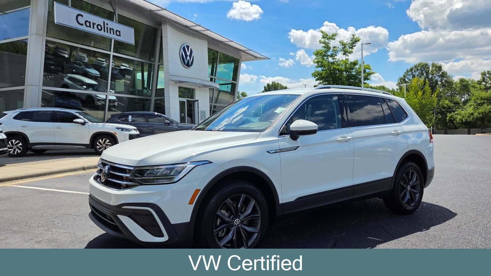 Pure White 2024 Volkswagen Tiguan SUV / Crossover All-Wheel Drive Automatic