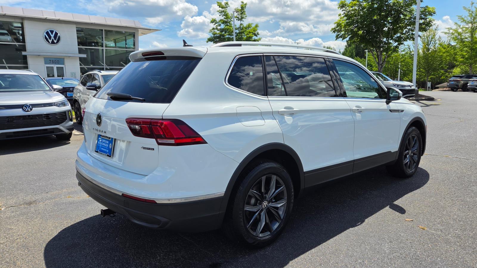 View vehicle photo 5