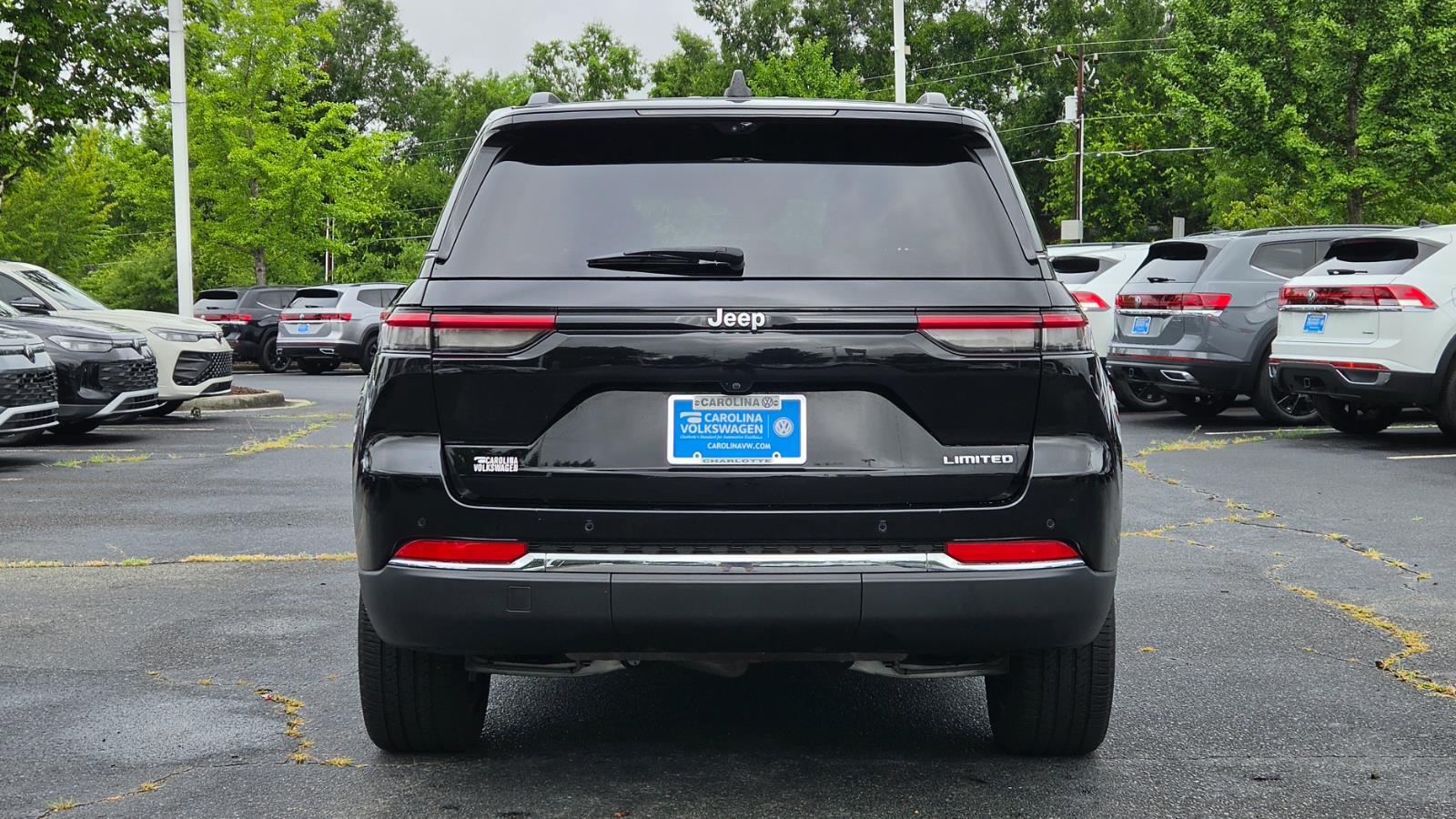 View vehicle photo 4