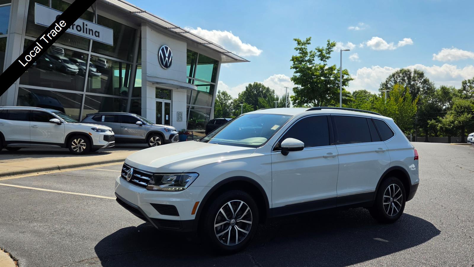 Platinum Gray Metallic 2020 Volkswagen Tiguan SUV / Crossover Front-Wheel Drive Automatic