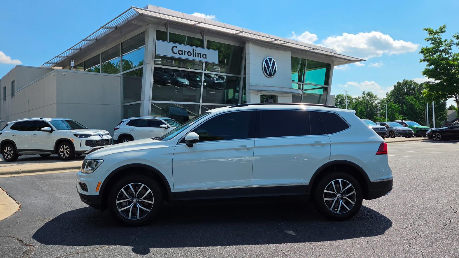 View vehicle photo 2