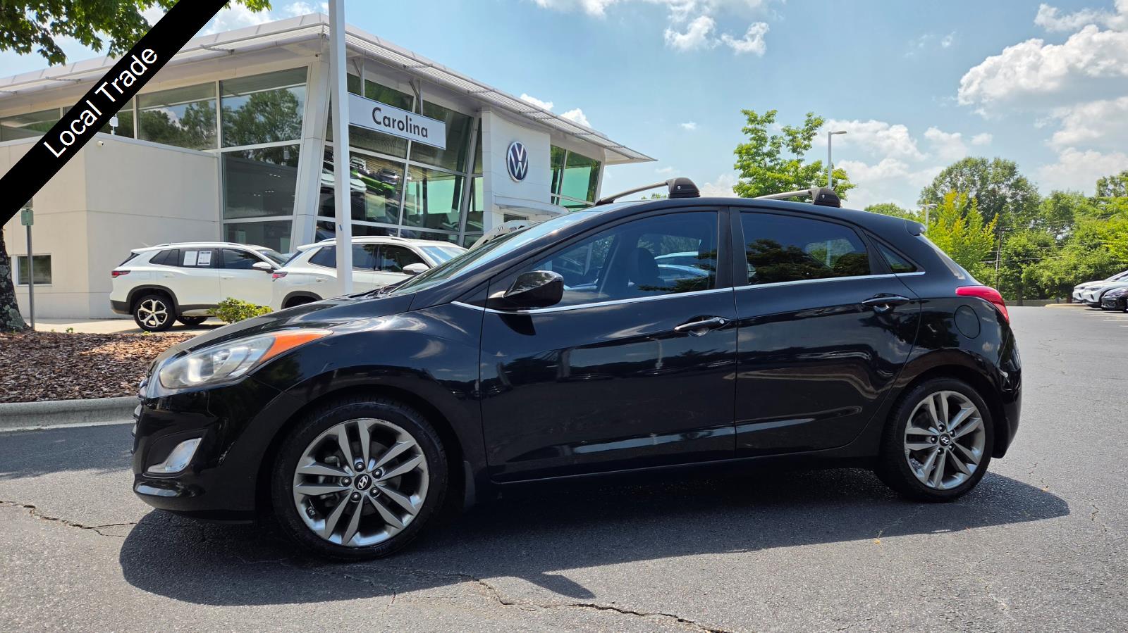 Black Noir Pearl 2017 Hyundai Elantra GT Hatchback Front-Wheel Drive Automatic