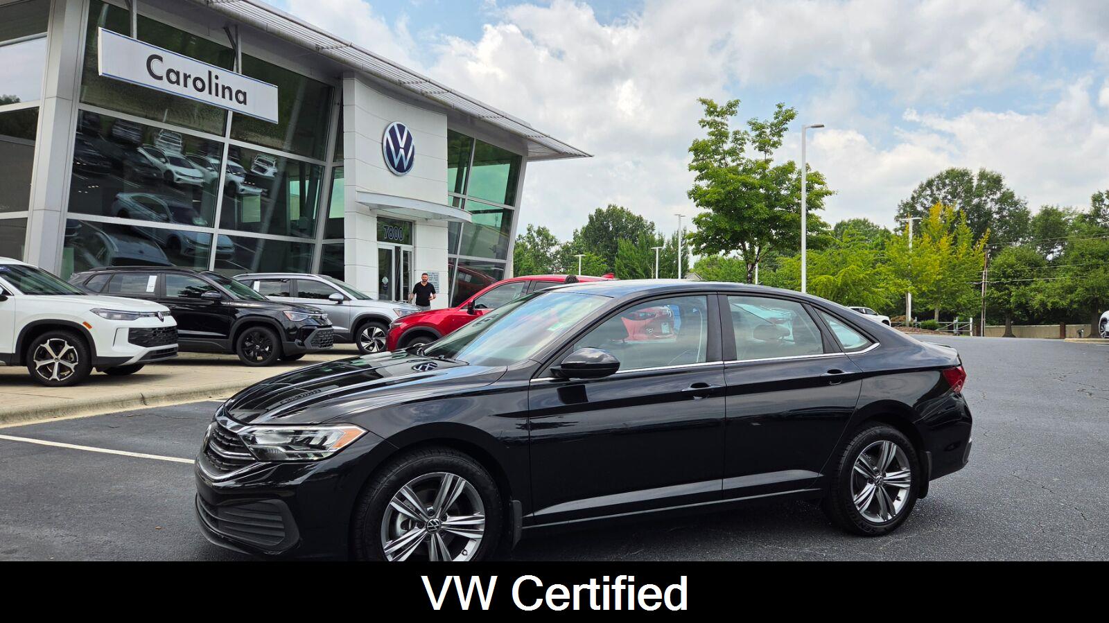 Deep Black Pearl 2022 Volkswagen Jetta Sedan Front-Wheel Drive Automatic