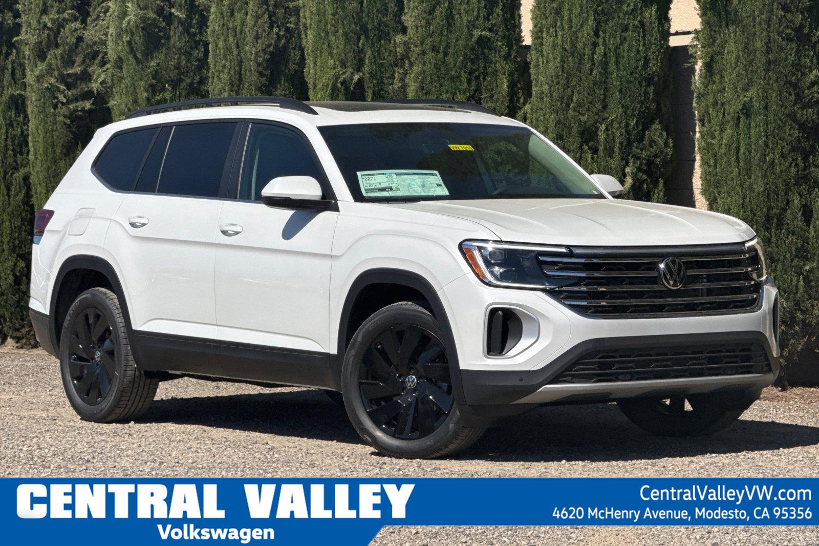 Opal White Pearl 2026 Volkswagen Atlas SUV / Crossover All-Wheel Drive Automatic