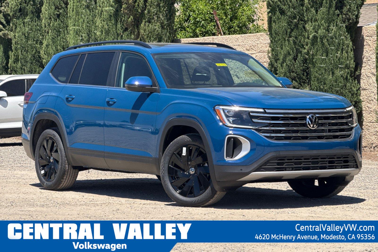Mountain Lake Blue Metallic 2026 Volkswagen Atlas SUV / Crossover All-Wheel Drive Automatic