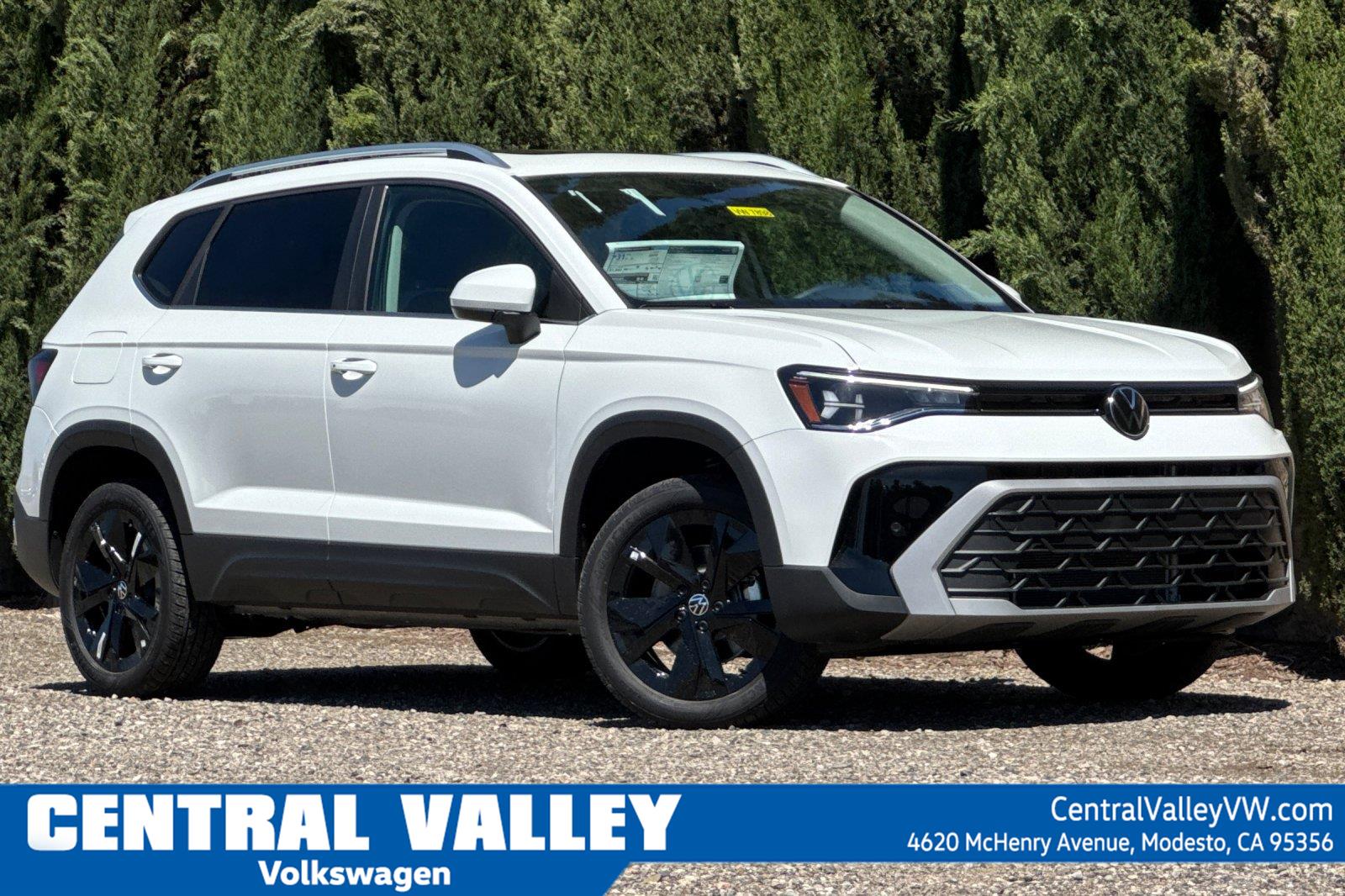Pure White 2026 Volkswagen Taos SUV / Crossover Front-Wheel Drive Automatic