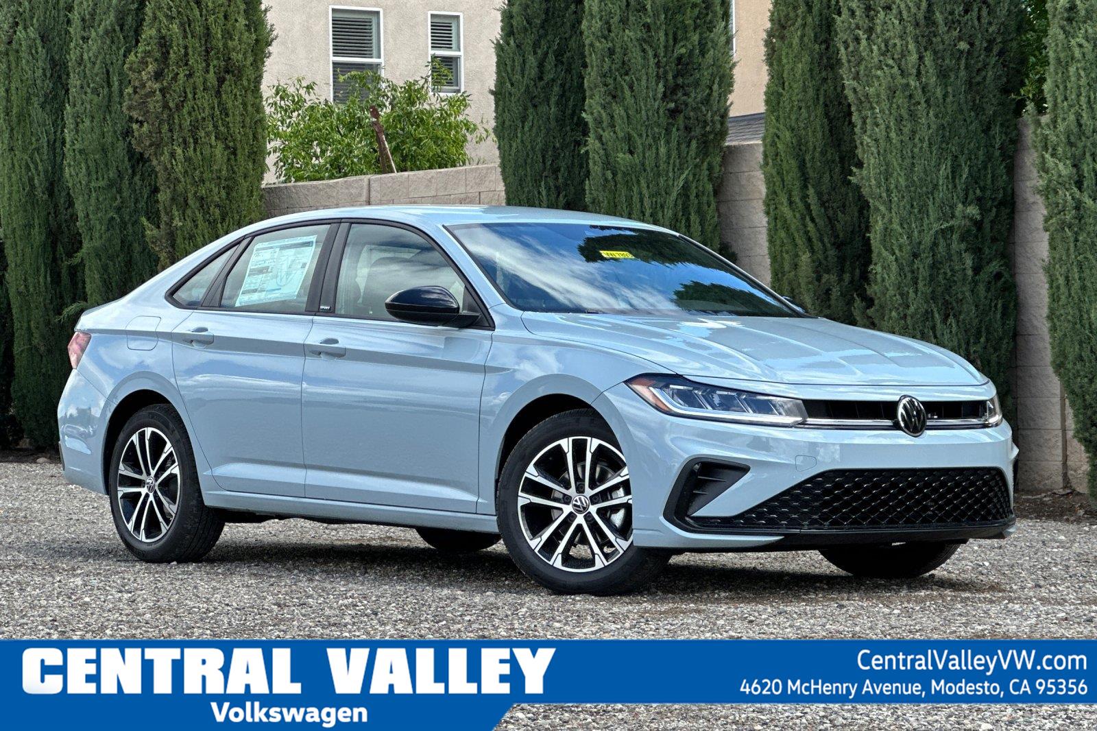 Monument Gray 2026 Volkswagen Jetta Sedan Front-Wheel Drive Automatic